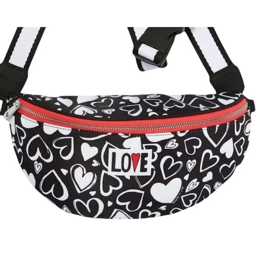New Brighton Endless Love Belt Bag Fanny Pack Black White Heart Print‎